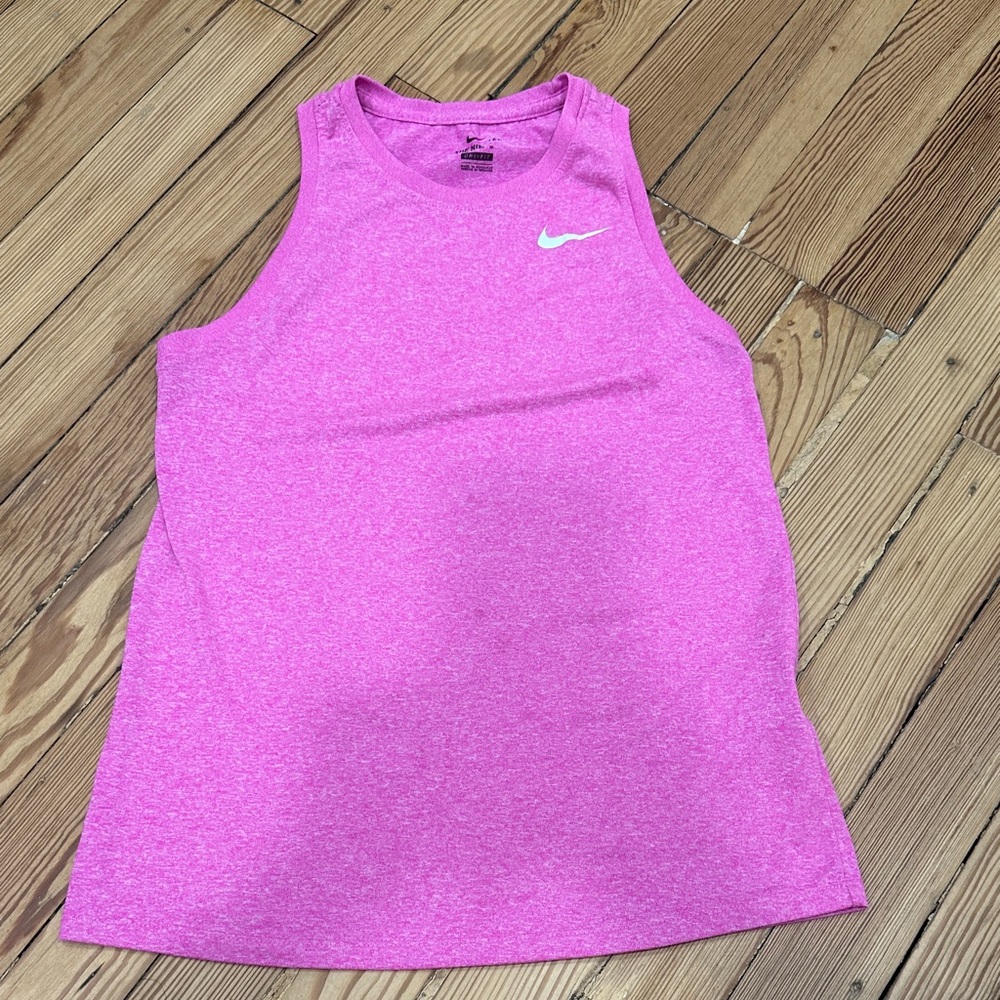 Nike Fuchsia Sleeveless Top - Picture 1 of 3